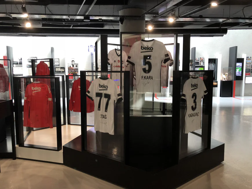 Efsane Formalar Beşiktaş Müzesi’nde Can Buluyor