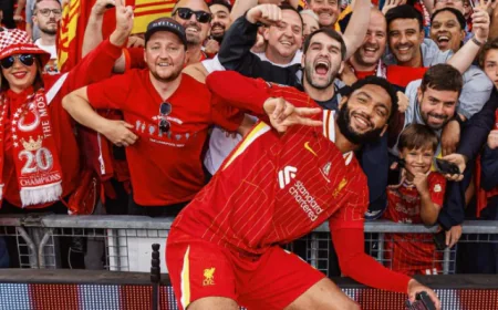 Beşiktaş Joe Gomez İçin Harekete Geçti! Aston Villa ve Milan ile Yarışıyor